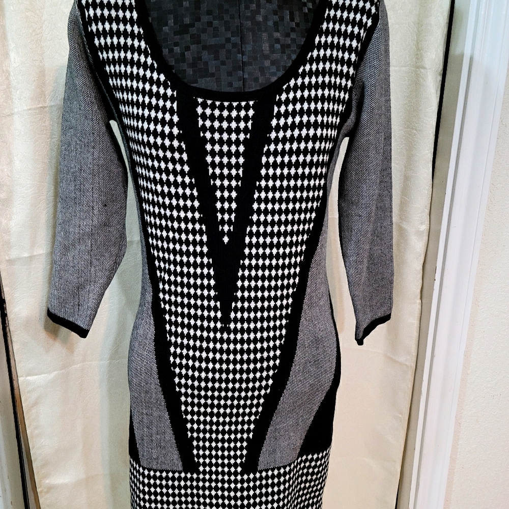 Stilletto's knit dress